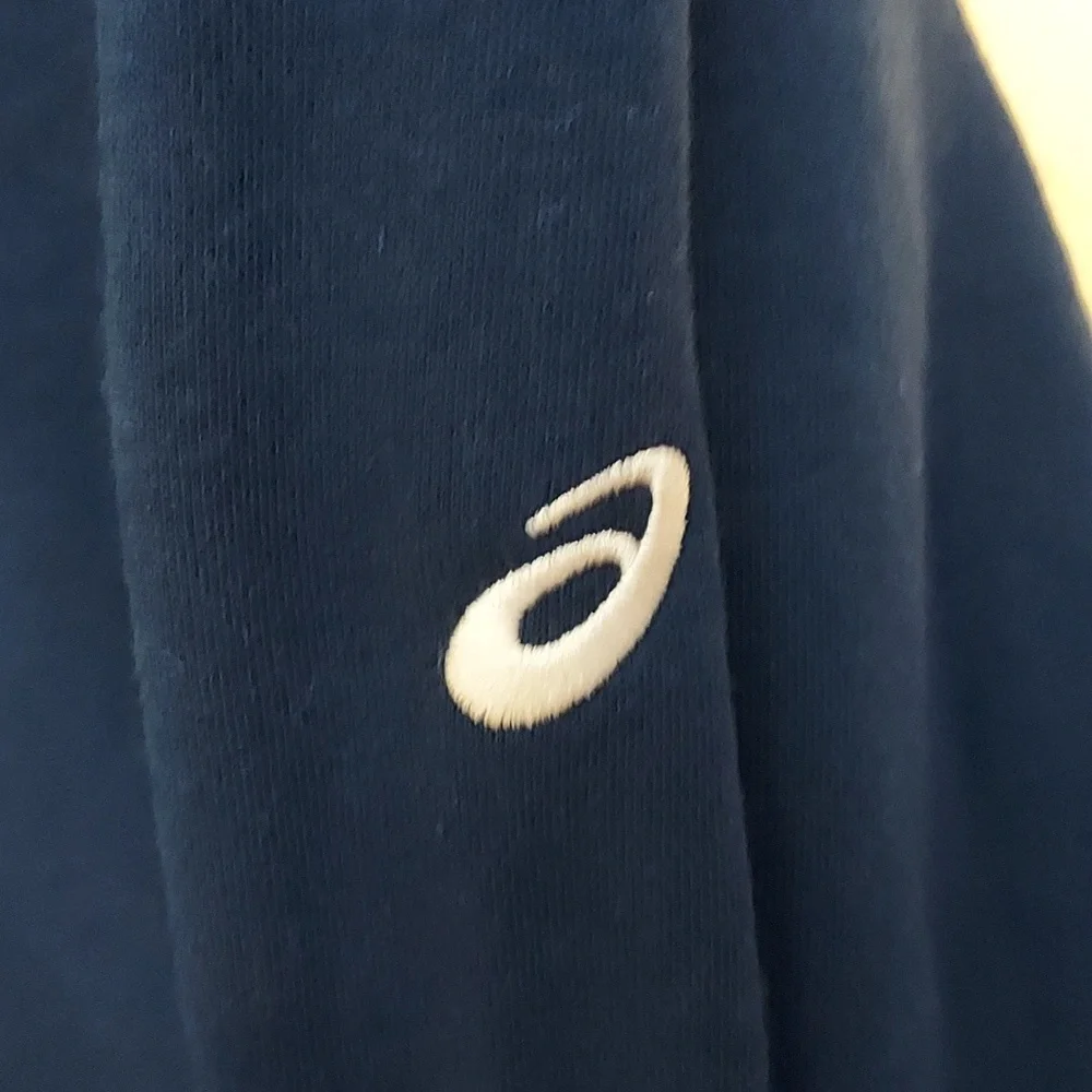 Asics Unisex Sunday Sana Fleece Hoodie - Picture 5 of 13